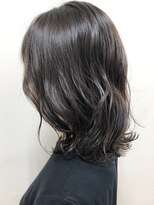 ヘアーアンドメイク アズール 深谷店(Hair&Make Azur)&nbsp;くせ毛風　シルバーアッシュ