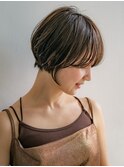 首が綺麗に見えるオトナショート 3