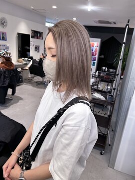 キング 梅田(K!ng) 【梅田】ダブルカラーミルクティーベージュケアブリーチ