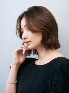 ガリカ 蔵前(Gallica) 小顔が叶うワンレングスボブ/透明感のあるベージュカラー