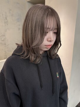 メク(meku) 柔らかいミルクティーベージュ*/関内美容室