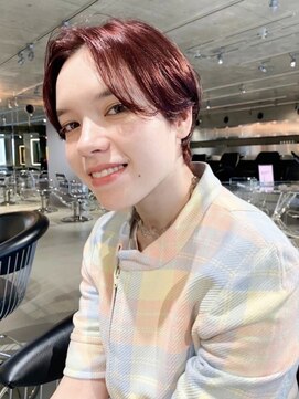 スクリーン(SCREEN) ホワイトグレージュ/デジタルパーマ/フェザーパーマ/三宮/元町