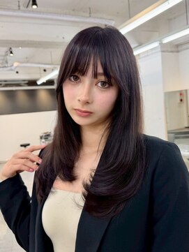 ヒュー 広島(HEW) オフブラック落とせる黒染め暗染めグレージュミディアムレイヤー