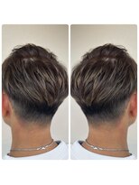 クエロ(Quaero?)&nbsp;メンズ　ハイライト　2ブロ