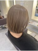 ミルクティーベージュ