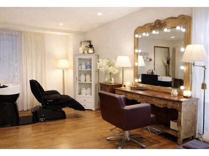 アンティカ(Amtiqua)の写真