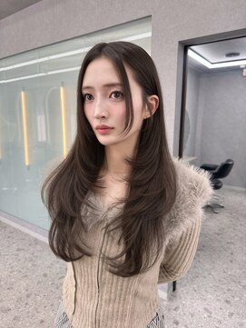 ボタン ハカタ(VOTAN hakata) 【柿本真優】レイヤーカット/前髪なし/ブラウンカラー