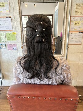 ジイップ パルミー(ZIP palmy) カチモリハーフアップ