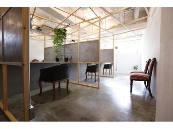 CRALISS　【クラリス】