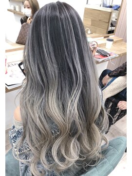 ジゼル(gisele) ハイバレイヤージュ