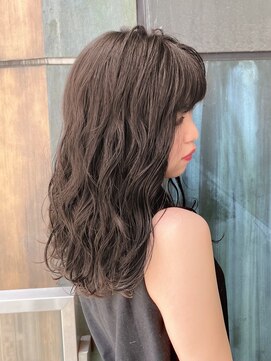 オーストヘアジジ(Aust hair Gigi) 大人かわいい　フレンチガーリー　グレージュカラー　kiyo