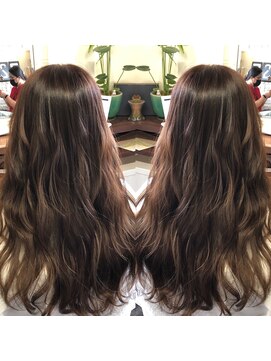 オプ アート(Op Art) ナチュラルカラーで大人な女性