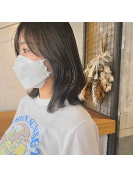 キーン 立川店(keen) 【keen×武田】ツヤ感ミディ