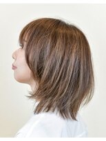 ミュウカ(miuka) 伸びかけウルフ→ボブ