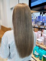 アイティーバイアルバム 藤沢店(IT by ALBUM)&nbsp;オリーブベージュ_グレーベージュレイヤーロング_ba466561