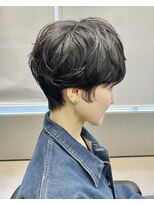 ハルキ ミナト ジャパン オオサカ(HARUKI MINATO japan OSAKA)&nbsp;30代40代50代小顔似合わせカットくびレイヤーエモージュ大人可愛