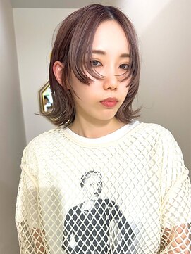 ナービス(NARVIS) 前髪ウルフ/デザインカット/外ハネショート