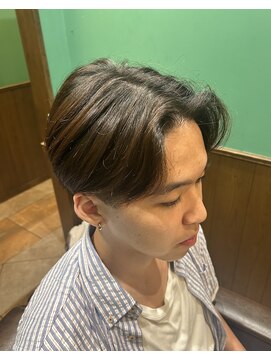 ヒロギンザバーバーショップ 丸の内店(HIRO GINZA BARBER SHOP) ナチュラルセンターパート