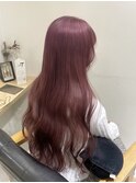 ピンクベージュ