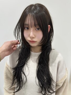 ガレリアエレガンテ 栄店(GALLARIA Elegante) ハッシュカット/ロングウルフ/ロングレイヤー/レイヤーカット