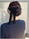 お呼ばれアレンジ アップスタイル ベロアリボン 編み込み団子