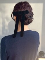 ナカオコアフュール(NAKAO COIFFURE)&nbsp;お呼ばれアレンジ アップスタイル ベロアリボン 編み込み団子