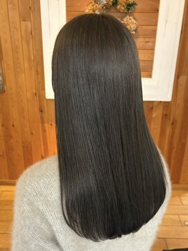 ガーランド (Garland) 【結局透明感が欲しい!】おすすめ!オリーブグレージュ