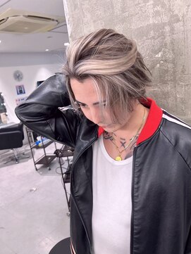 メンズサロン キング 高槻店(Men’s salon K!ng) 波巻きツイストスパイラルパーマ/フェザーパーマ/眉毛/メンズ