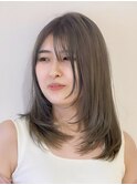 レイヤーカットミルクティーベージュ前髪カット