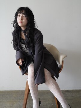 フィット ヒュー 千葉(fit hue) 黒髪/オリーブグレー/ココアベージュ/小顔/クラゲヘアー【千葉】