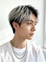 エイチ メンズ(H) フェードカットツイストパーマスパイラルパーマツーブロック