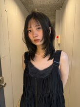 、
