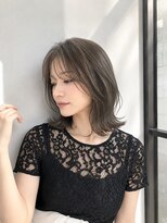 ピース バイ シータ(PEACE by CITA)&nbsp;【KENJI】透け感グレージュの外ハネミディ