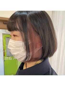 ヨナサン(Yona Saint) 春色ピンクイヤリングカラー。