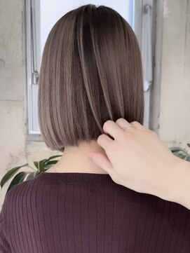 サイン 表参道(SIGN) グレージュカラー/ベージュカラー/ハイライト/白髪ぼかし/表参道