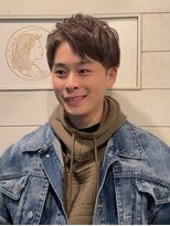 アミュレ(Amule)&nbsp;メンズ刈り上げ白髪ぼかしハイトーンショート30代梅ヶ丘美容室