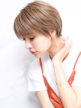 無垢(muku) 大人可愛い小顔美髪ツヤ髪くすみブラウン横顔美人A5