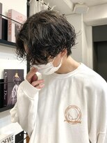 ペイジバイネオリーブ 吉祥寺店(Paige by Neolive)&nbsp;センターパート　メンズパーマ　波巻きツイスパ