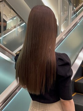 ロンドメリア 天神大名店(Lond Melia) ★グレージュカラー斜めバングデザインカラーシルキー ベージュ