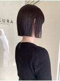きりっぱなしボブ　ストレートボブ　ミニボブ