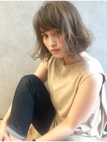 ロット 横浜(lot)&nbsp;肩ミディアムパーマ/オリーブベージュ/ニュアンスカラー[横浜駅]