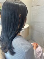 ミズチャーム(Ms.CHARM)&nbsp;デザインカラーレイヤーカットウェットヘア