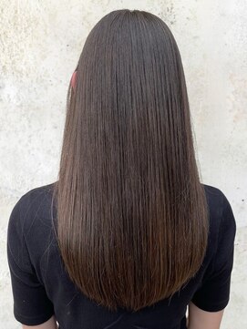 イチゴイチ(151e) 【151e_戸塚】*ナチュラルストレート+ロング*