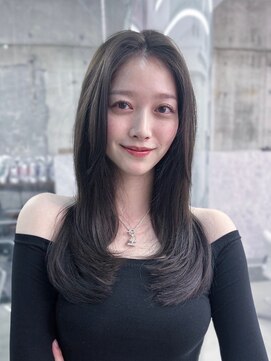 フィヴェント(Fivent) 多毛で広がる髪の毛もサラリとつやつや髪質改善ストレート☆