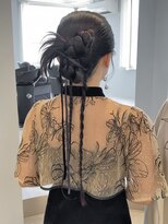 ケリーアン 太田(kelly.un)&nbsp;タイトアレンジ / カチモリヘア / 編みおろし / ヘアセット