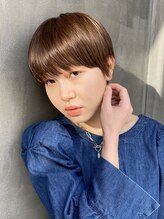 ダメージレスにこだわり選定し厳選されたカラー剤を使用するRowlly『ダメージケアカラー』で髪に艶を☆