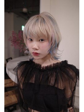 アマトウキョウ アユンチェ(AMA TOKYO×AYUNCHE) ポイントカラーウルフ