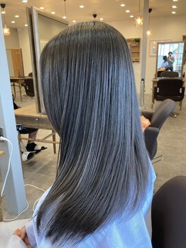 リタ キタクマモト(LiTA. kitakumamoto) エアリーロング