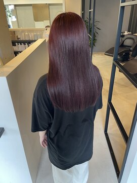 ミー 岡崎(mii) ブリーチなしダブルカラーボルドーカラー[岡崎.髪質改善]