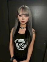 コエル(KOER)&nbsp;小顔カット　長めバング　デザインカラー